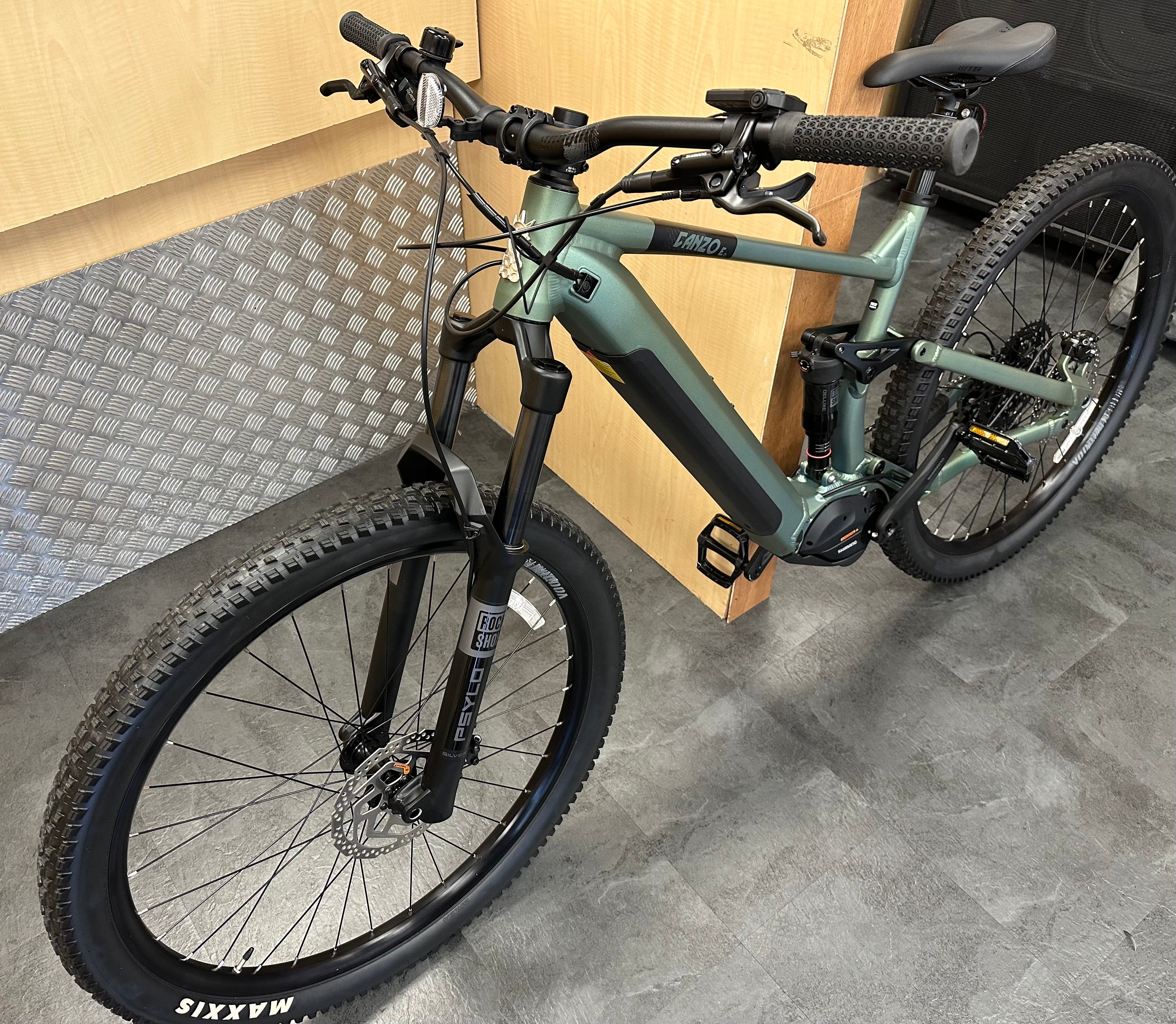Voodoo Canzo-E Electric Mountain Bike 18 Inch Frame