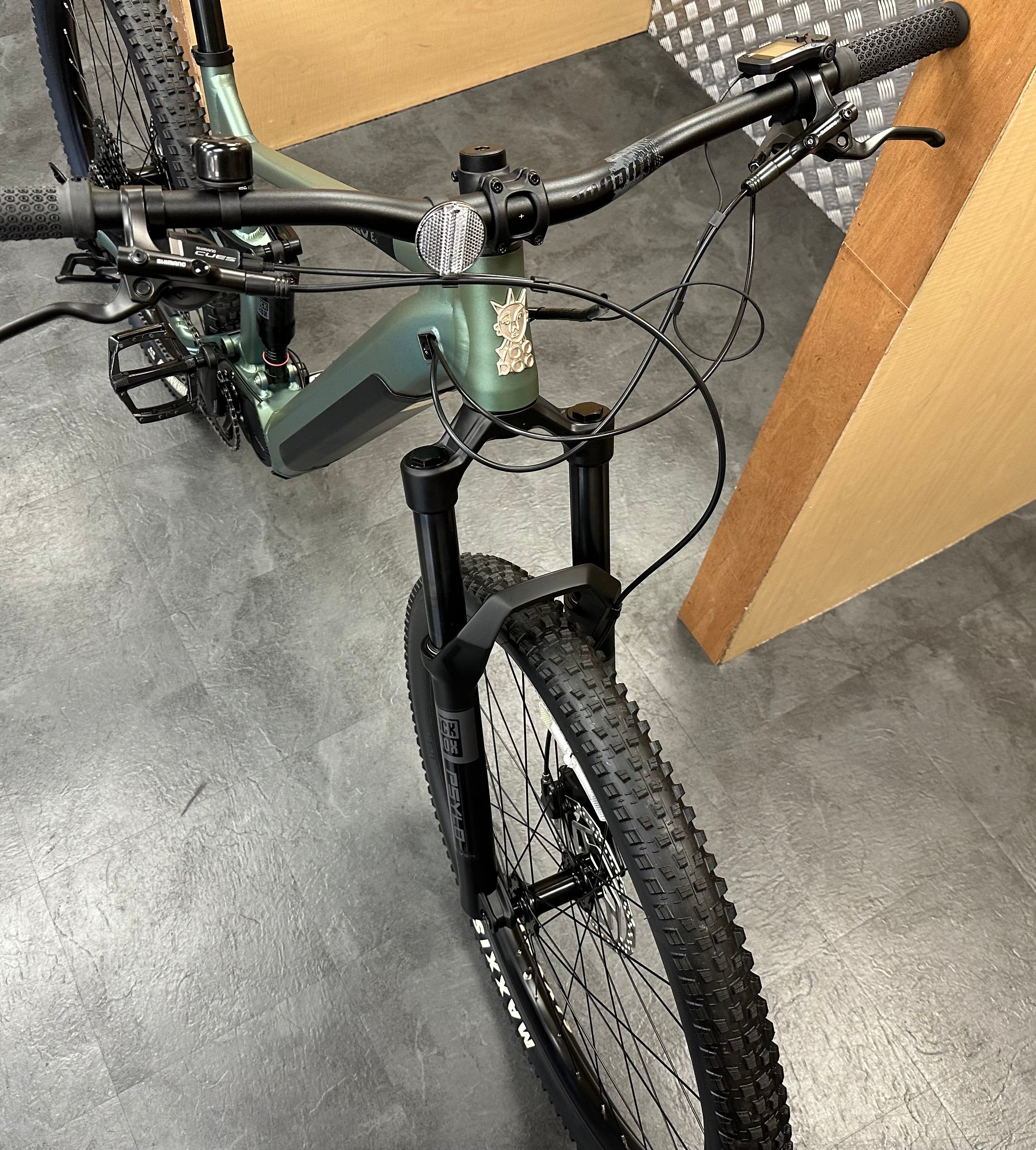 Voodoo Canzo-E Electric Mountain Bike 18 Inch Frame